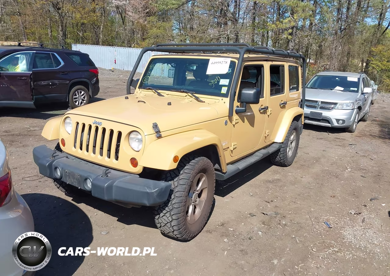 2013 Jeep Wrangler Unlimited Sahara VIN:1C4BJWEG2DL626619 - 2