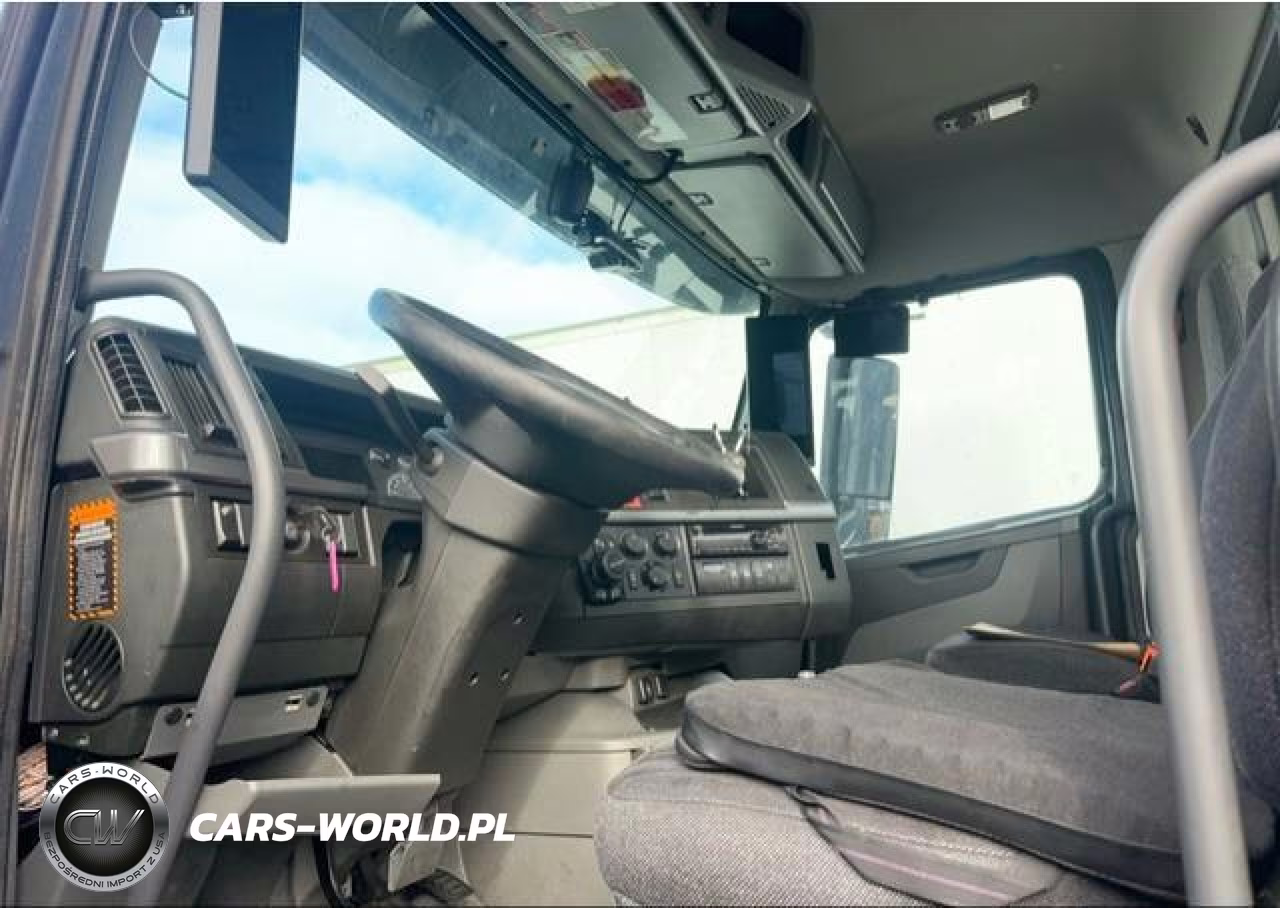 2020 Volvo Vnr VIN:4V4WC9EG9LN261814 - 5