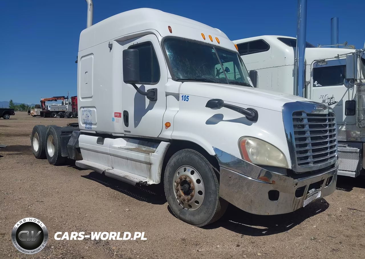 2010 Freightliner Cascadia 125