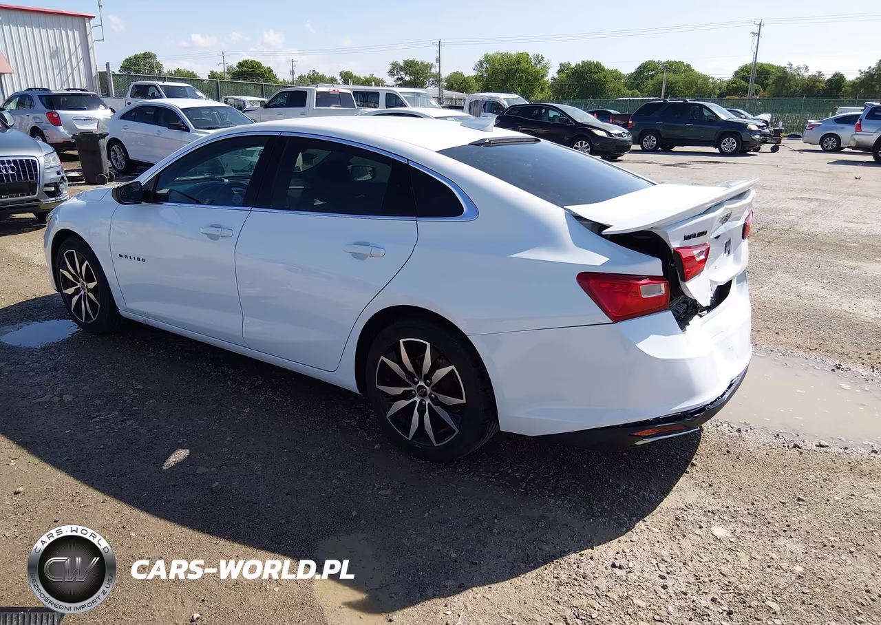 2020 Chevrolet Malibu Fwd Rs VIN:1G1ZG5ST2LF019943 - 3