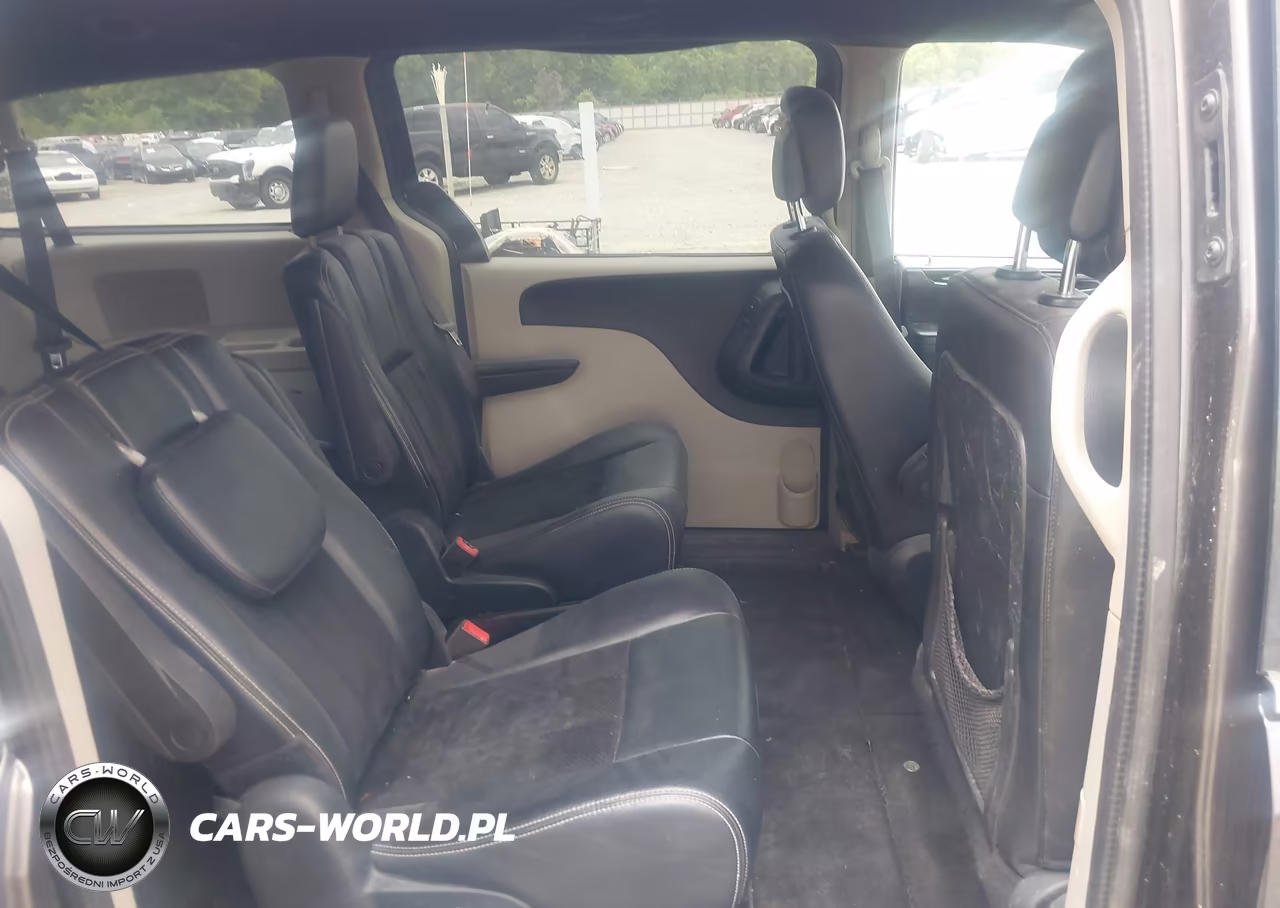 2018 Dodge Grand Caravan Sxt VIN:2C4RDGCGXJR325100 - 8