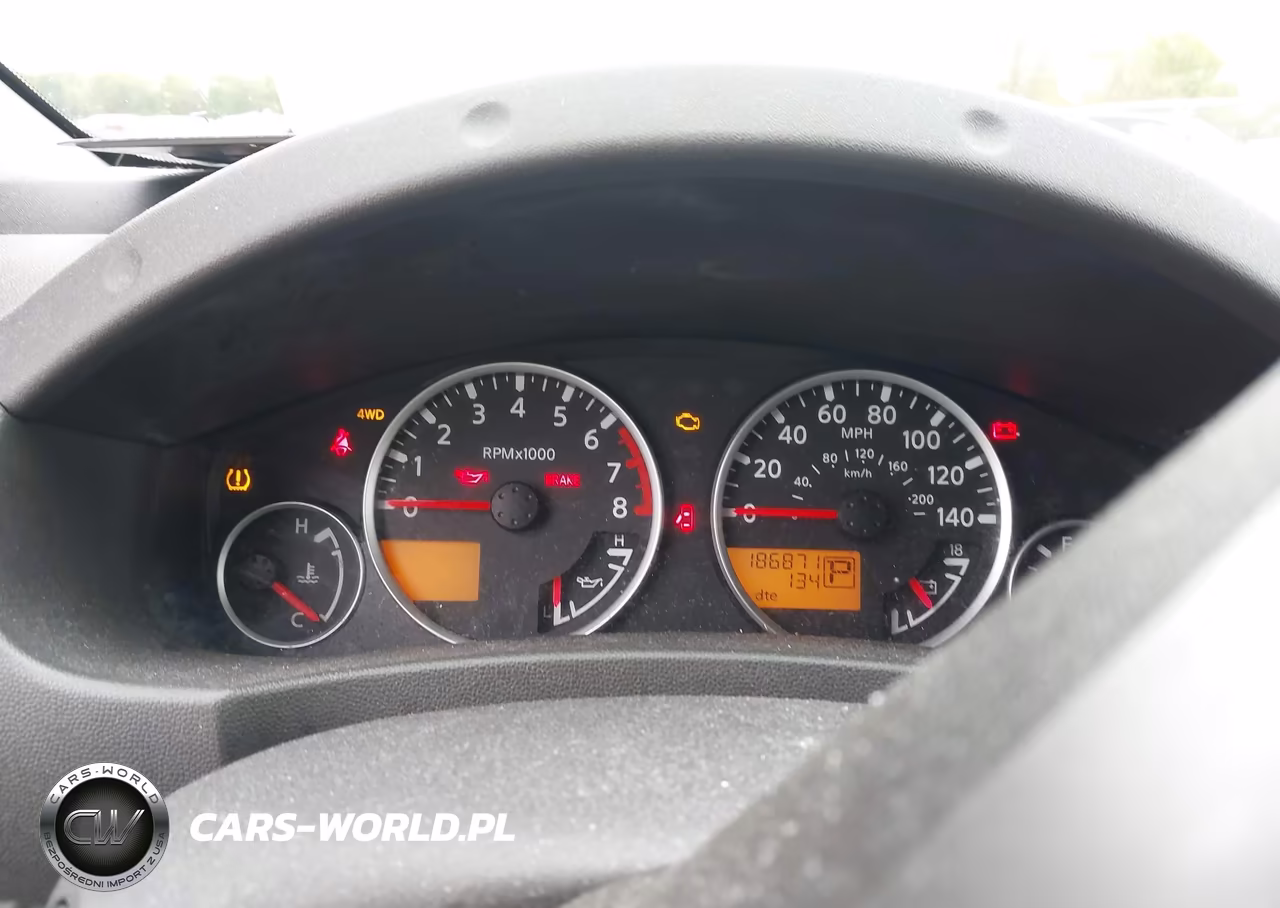 2012 Nissan Pathfinder S VIN:5N1AR1NB3CC628854 - 7