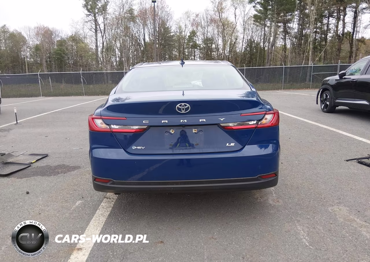 2025 Toyota Camry Le VIN:4T1DAACKXSU112930 - 16