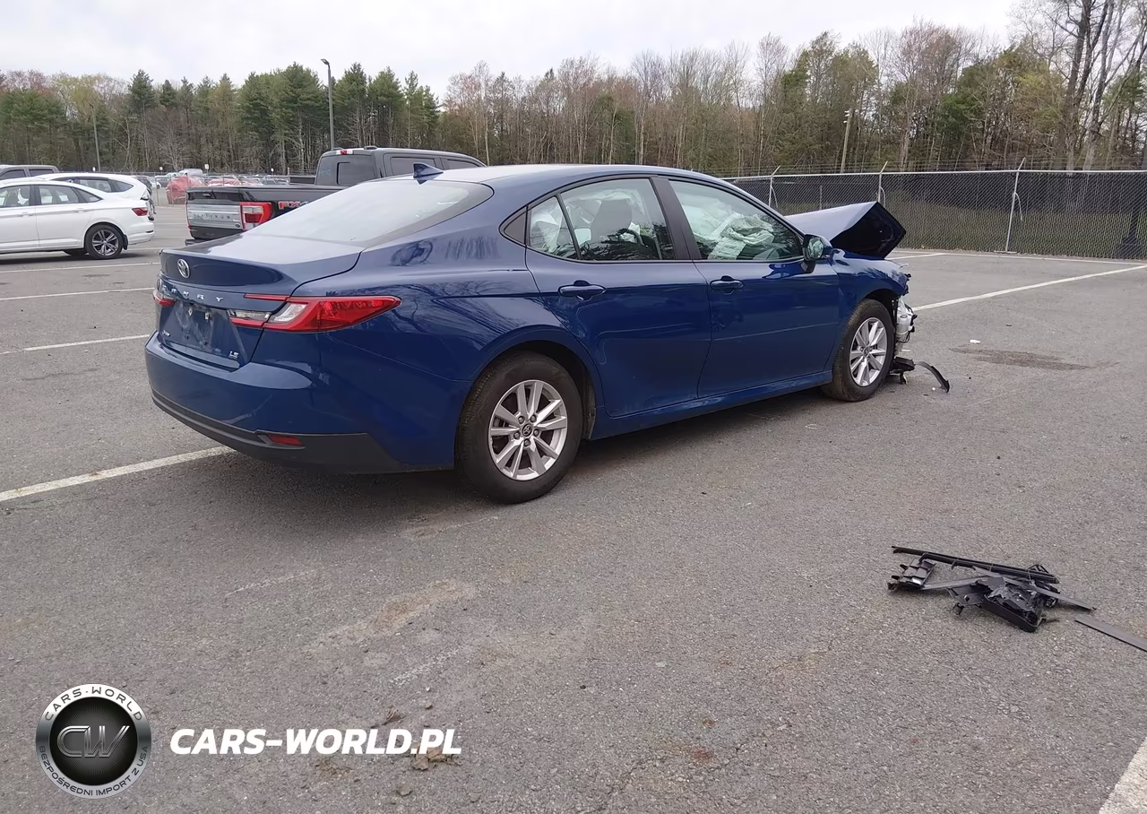 2025 Toyota Camry Le VIN:4T1DAACKXSU112930 - 4