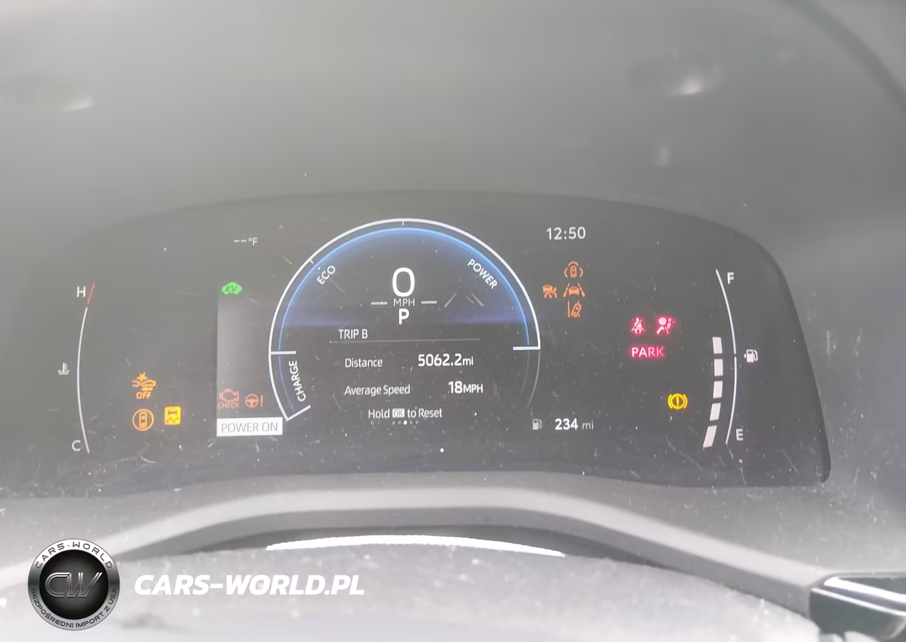 2025 Toyota Camry Le VIN:4T1DAACKXSU112930 - 7