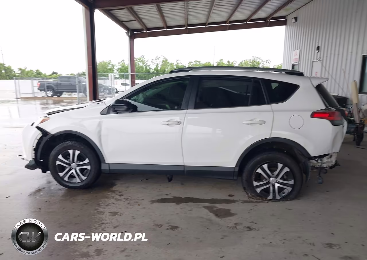 2017 Toyota Rav4 Le VIN:JTMZFREV0HJ702498 - 14