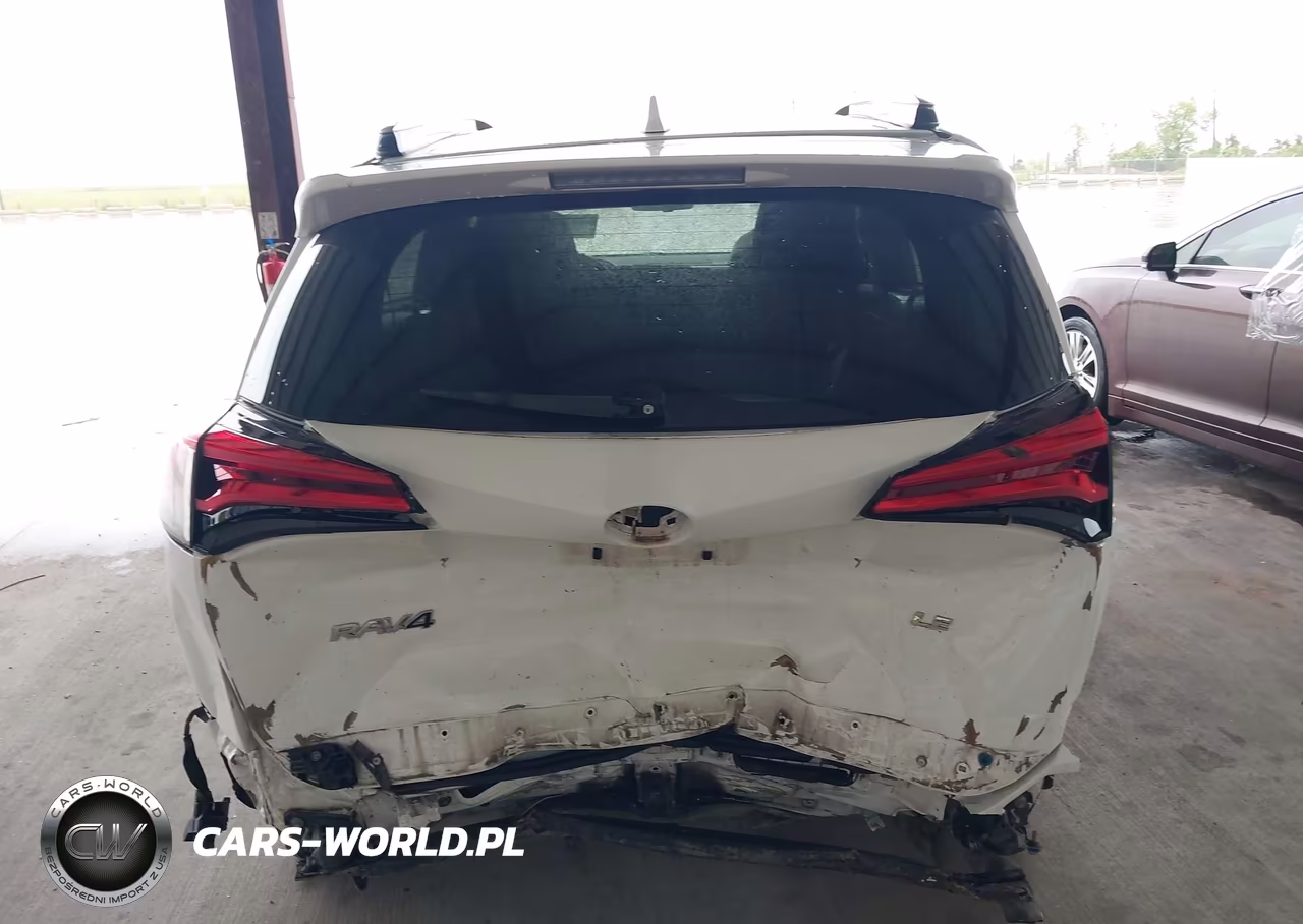 2017 Toyota Rav4 Le VIN:JTMZFREV0HJ702498 - 16