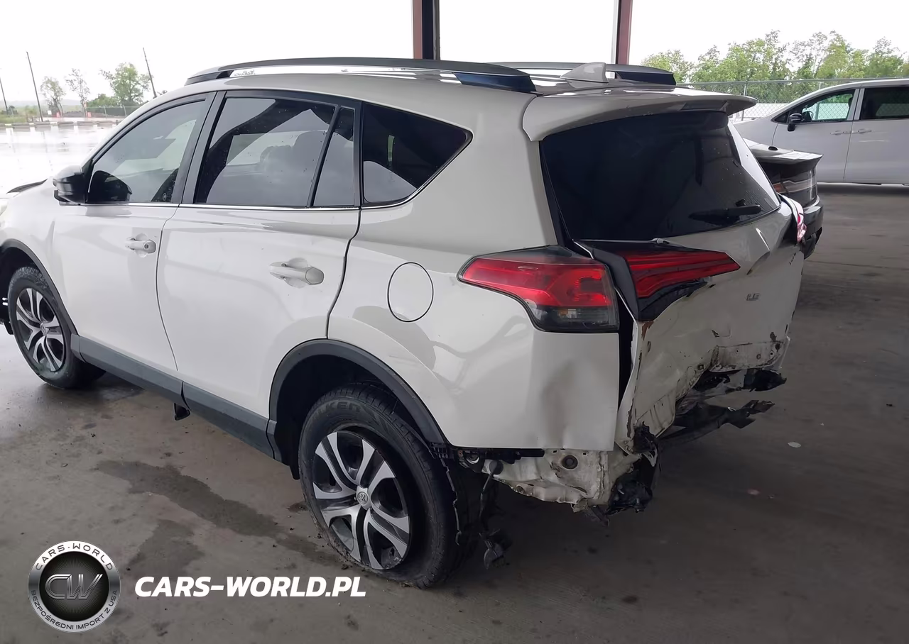 2017 Toyota Rav4 Le VIN:JTMZFREV0HJ702498 - 3