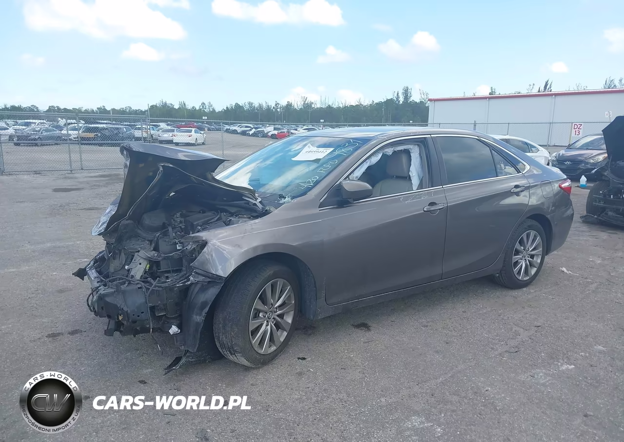 2015 Toyota Camry Xle VIN:4T1BF1FK5FU009831 - 2