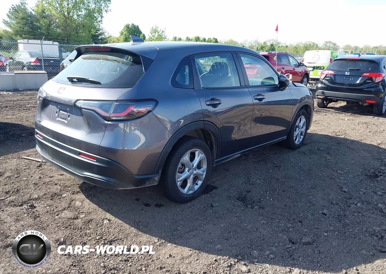 2023 Honda Hr-V Awd Lx VIN:3CZRZ2H35PM728812 - 4