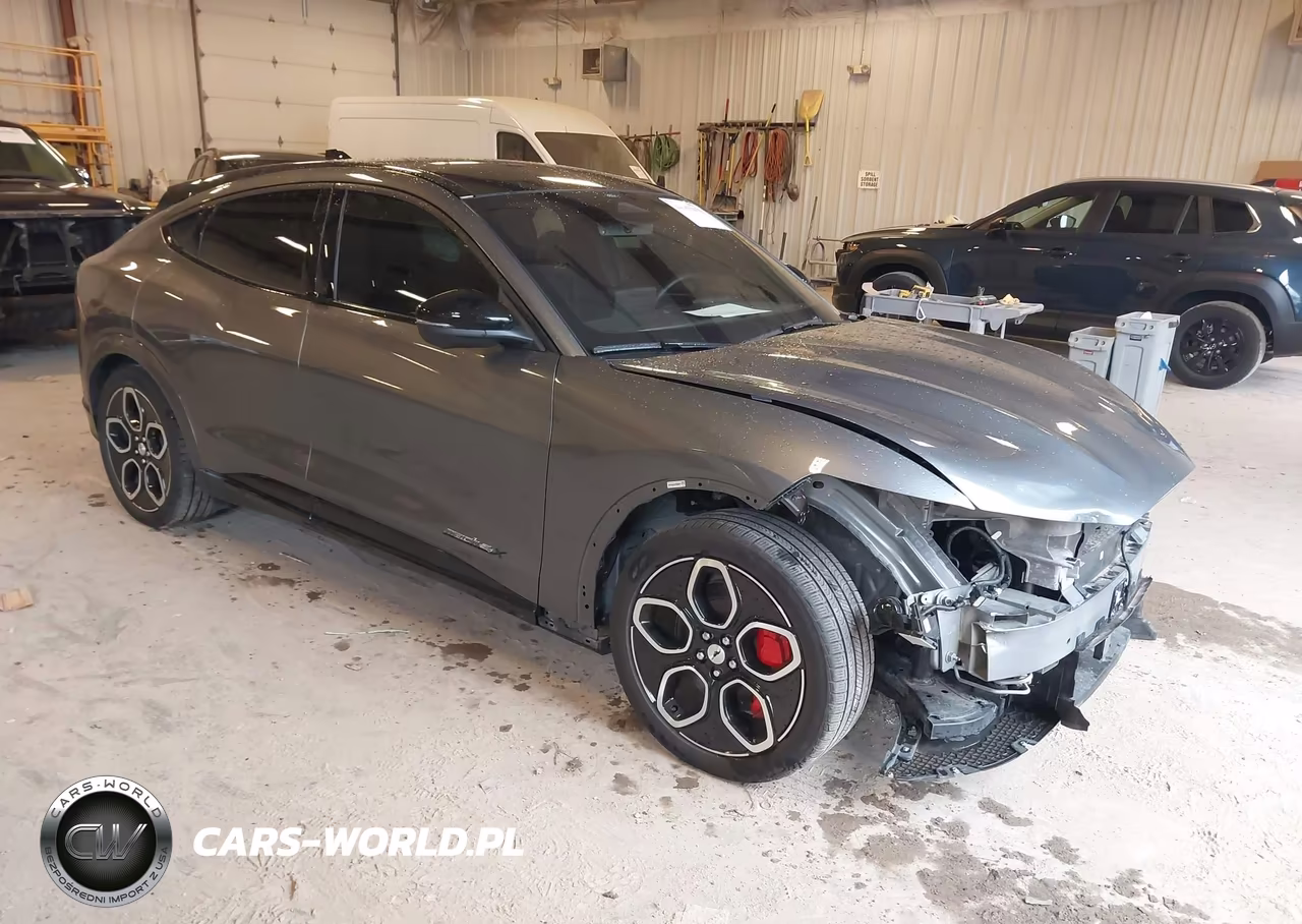 2023 Ford Mustang Mach-E Gt – zdjęcie 1 z 18