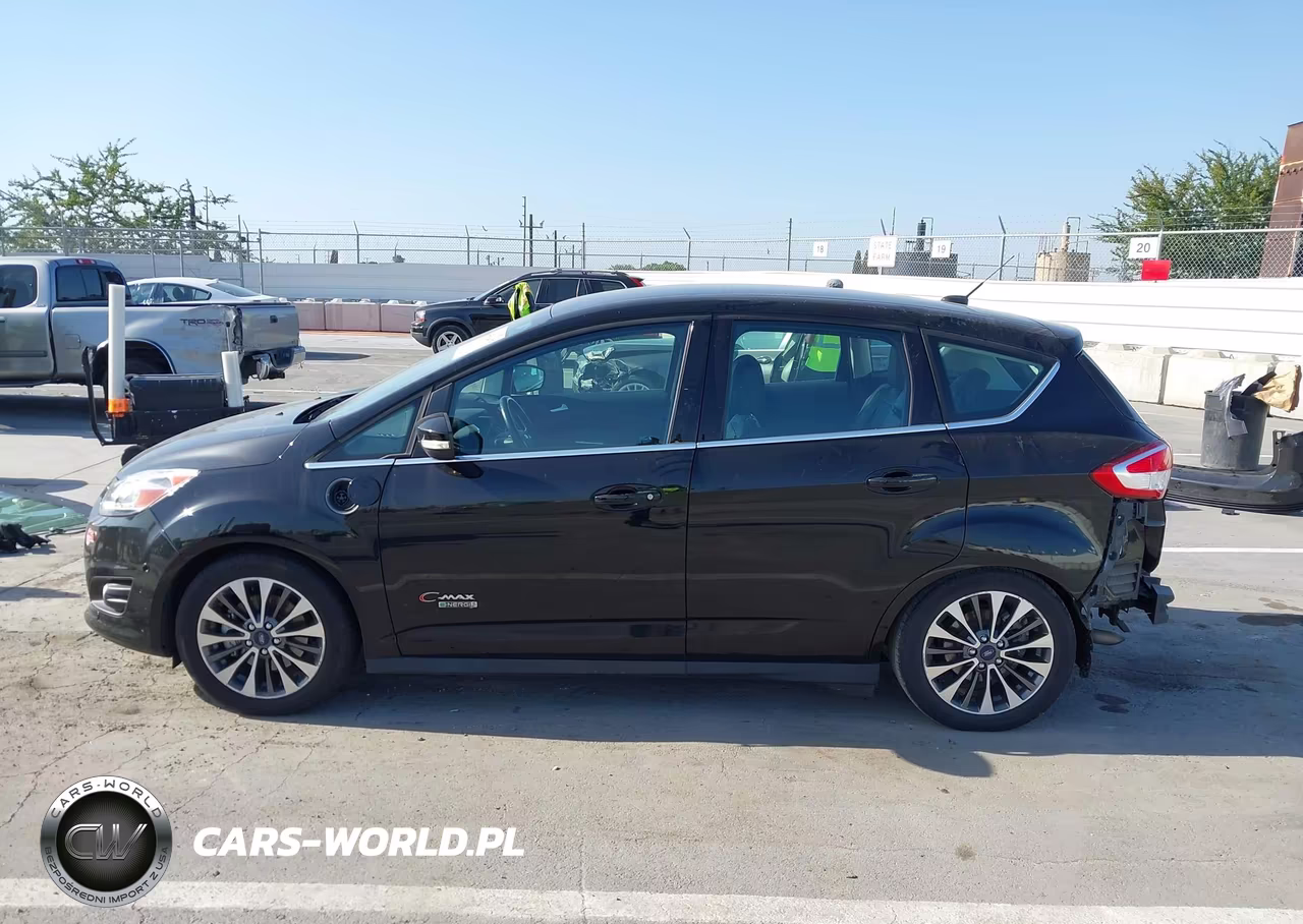 2017 Ford C-Max Energi Titanium VIN:1FADP5FU4HL102194 - 15