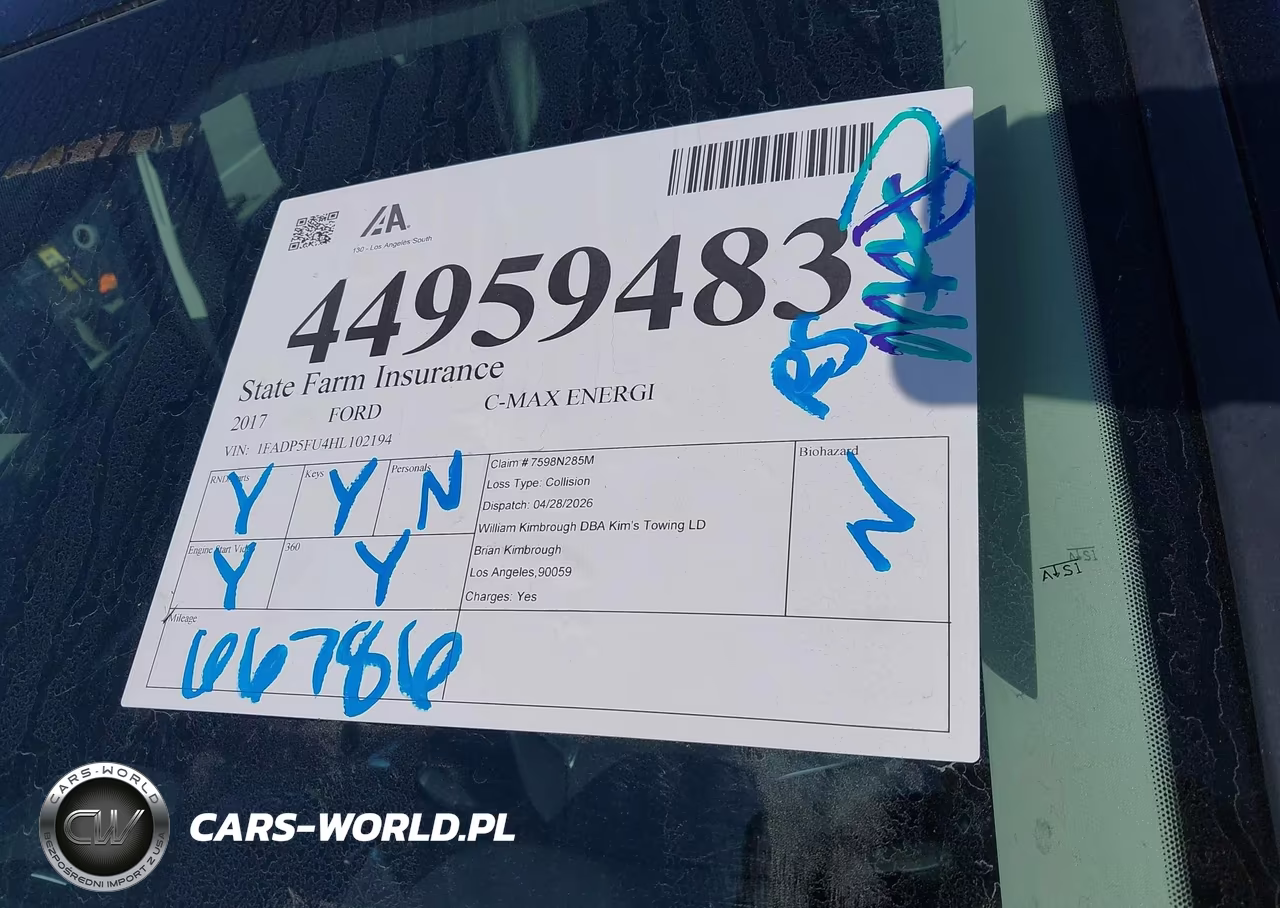 2017 Ford C-Max Energi Titanium VIN:1FADP5FU4HL102194 - 18