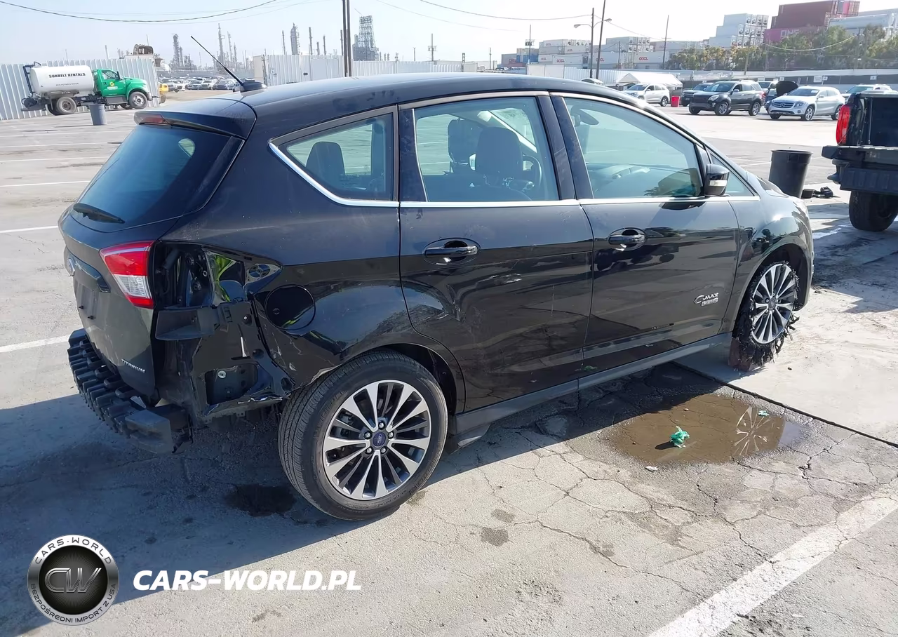 2017 Ford C-Max Energi Titanium VIN:1FADP5FU4HL102194 - 4