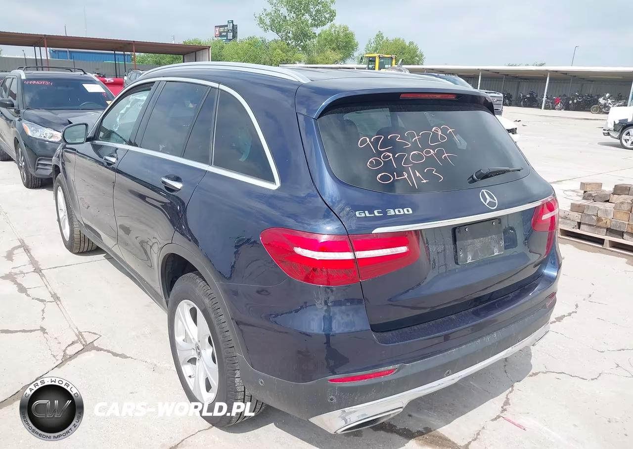 2018 Mercedes-Benz Glc 300 VIN:WDC0G4JB2JV092097 - 3