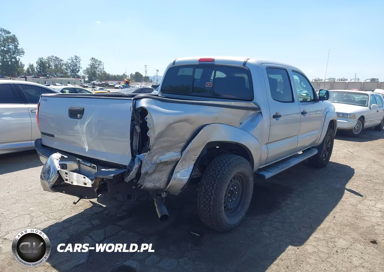 2006 Toyota Tacoma Prerunner V6 VIN:5TEJU62N26Z168333 - 4