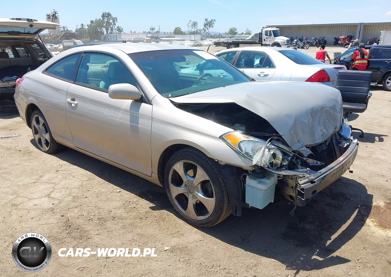 2004 Toyota Camry Solara Se