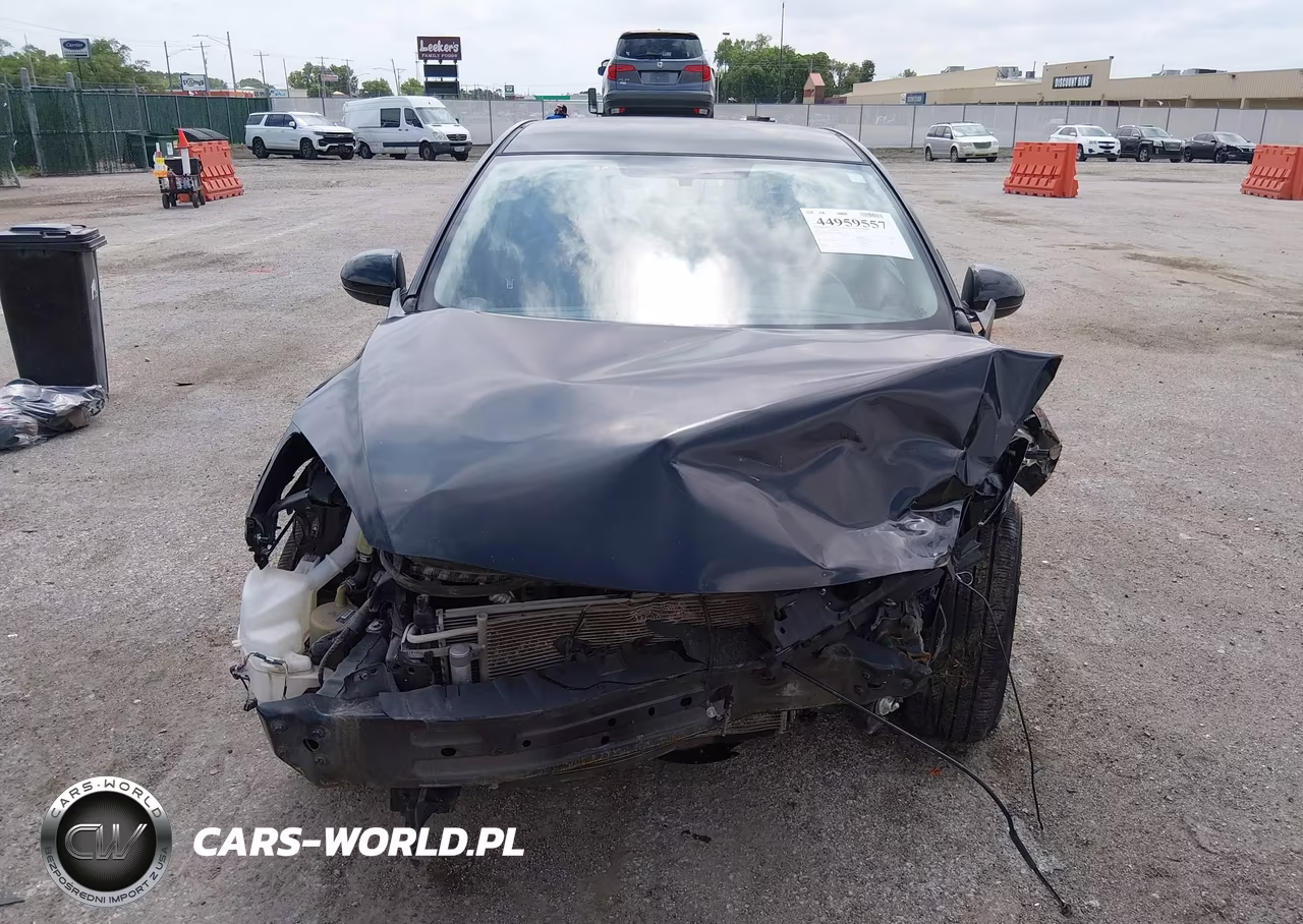 2013 Mazda Mazda3 I Touring VIN:JM1BL1V79D1770287 - 13