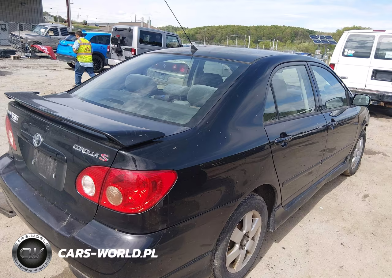 2007 Toyota Corolla S VIN:2T1BR32E77C775386 - 4
