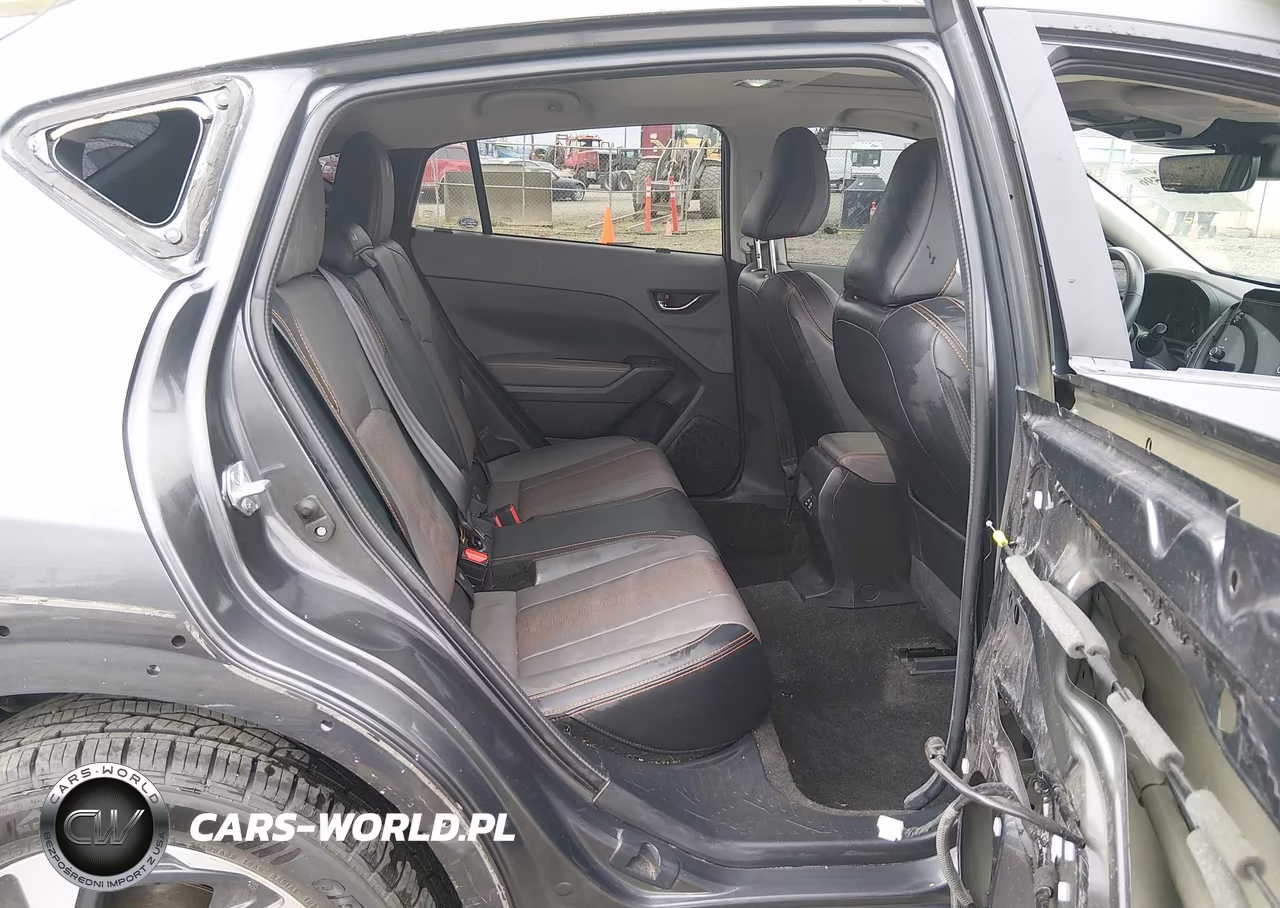 2024 Subaru Crosstrek Limited VIN:4S4GUHM68R3720055 - 8