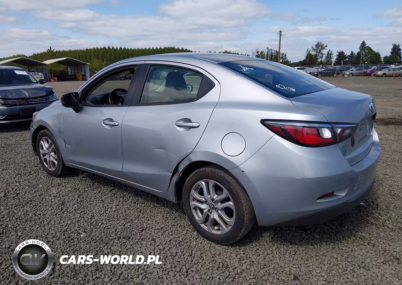 2017 Toyota Yaris Ia VIN:3MYDLBYV9HY174172 - 3