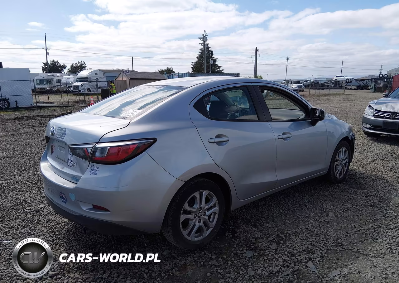 2017 Toyota Yaris Ia VIN:3MYDLBYV9HY174172 - 4