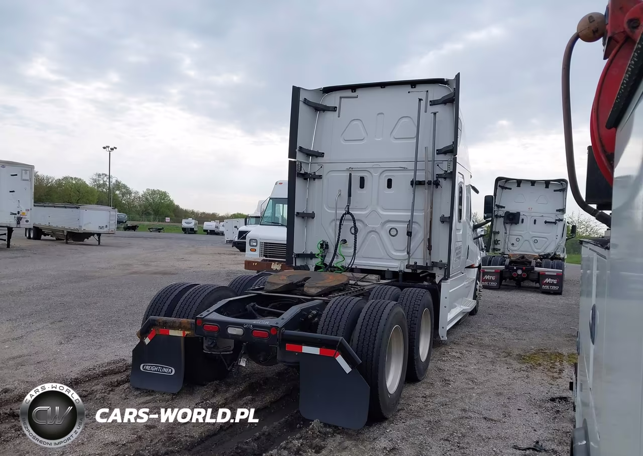 2019 Freightliner New Cascadia 126 VIN:3AKJHHDR5KSKH6057 - 4