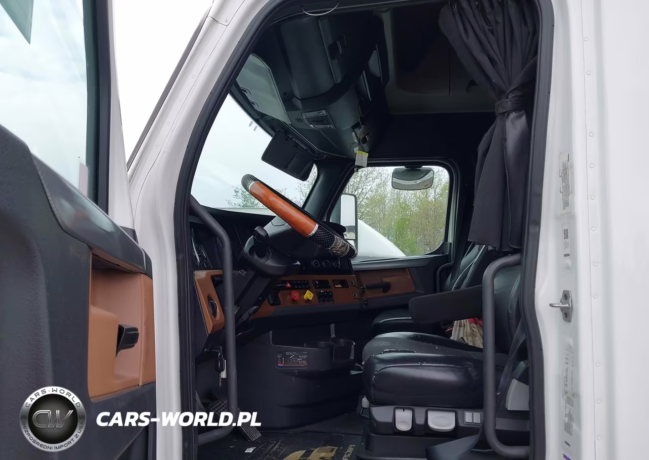 2019 Freightliner New Cascadia 126 VIN:3AKJHHDR5KSKH6057 - 7