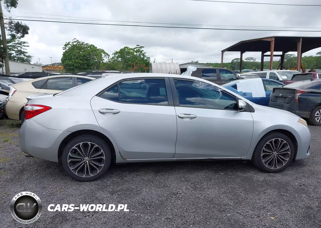 2015 Toyota Corolla S-S Plus-S Premium VIN:5YFBURHEXFP290019 - 13