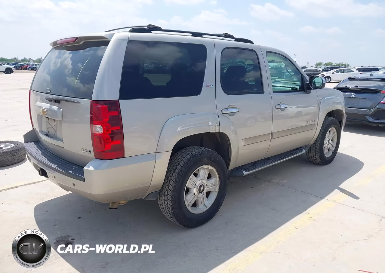 2007 Chevrolet Tahoe Lt VIN:1GNFK13037R301123 - 4