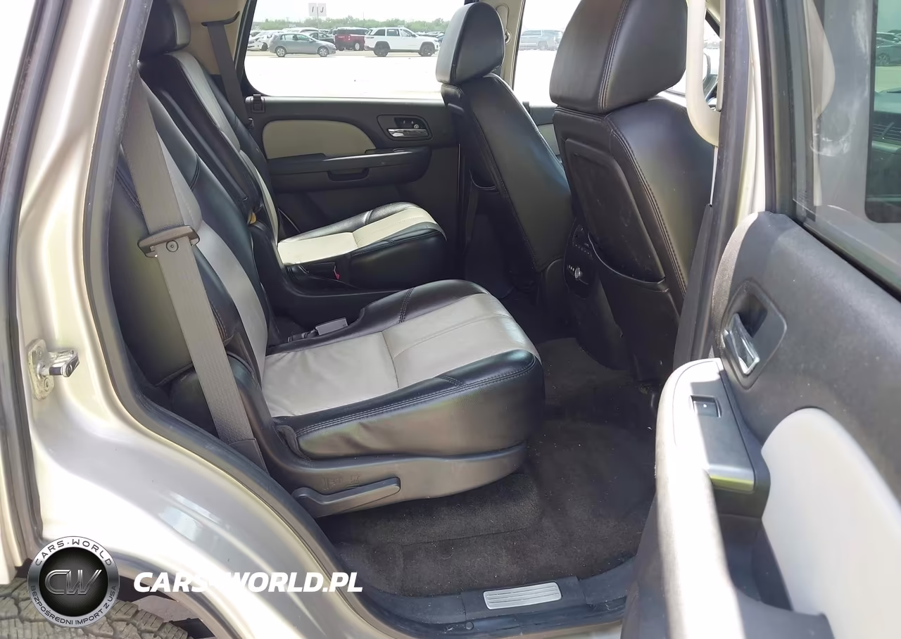 2007 Chevrolet Tahoe Lt VIN:1GNFK13037R301123 - 8