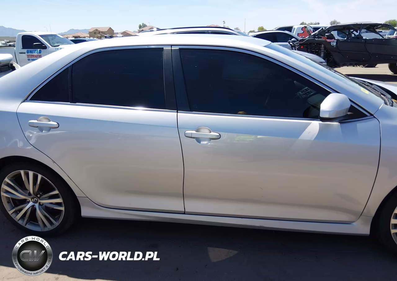2014 Toyota Camry Se VIN:4T1BF1FK0EU449292 - 13