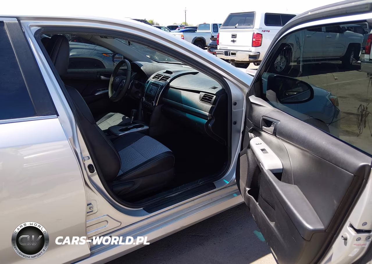 2014 Toyota Camry Se VIN:4T1BF1FK0EU449292 - 5