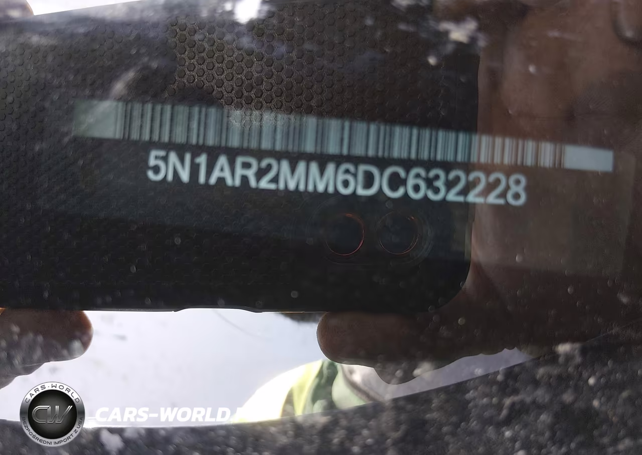 2013 Nissan Pathfinder Platinum VIN:5N1AR2MM6DC632228 - 9