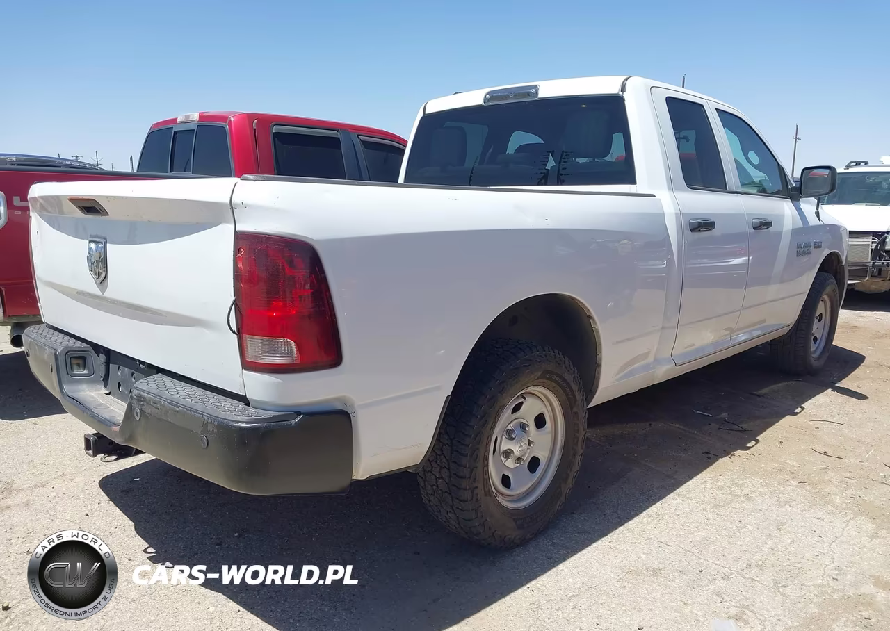 2015 Ram 1500 Tradesman VIN:1C6RR7FT3FS554886 - 4
