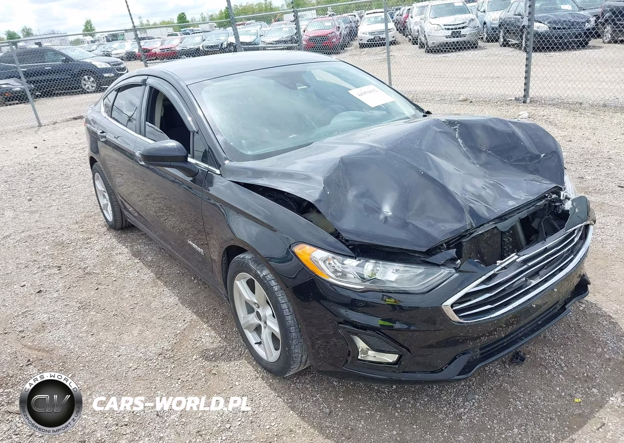 2019 Ford Fusion Hybrid Se – zdjęcie 1 z 16