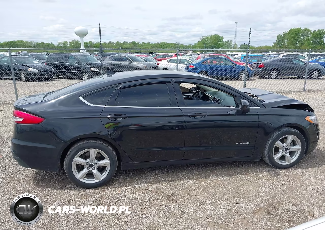 2019 Ford Fusion Hybrid Se VIN:3FA6P0LU7KR151849 - 13