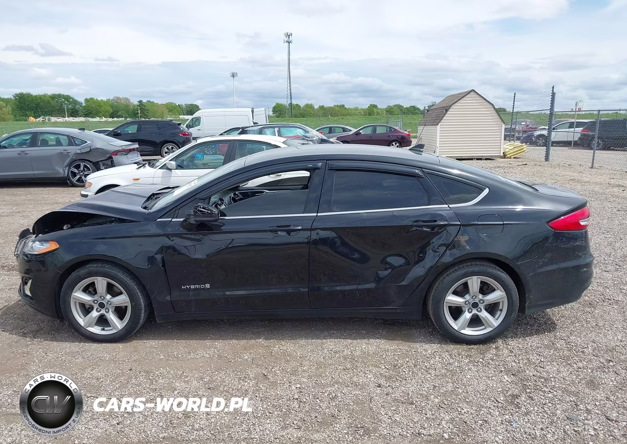 2019 Ford Fusion Hybrid Se VIN:3FA6P0LU7KR151849 - 14