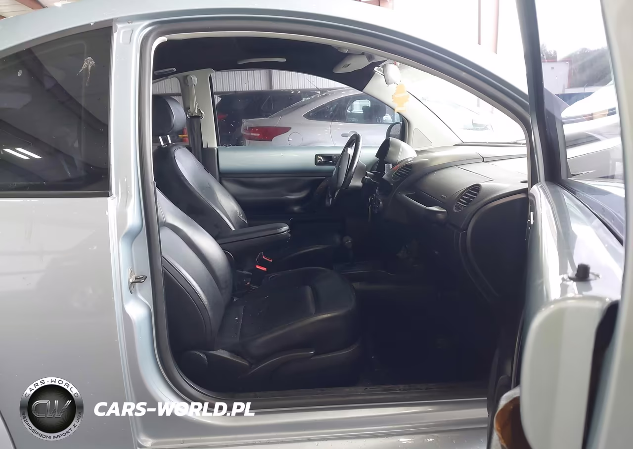 2009 Volkswagen New Beetle 2.5L VIN:3VWRW31C79M517111 - 5
