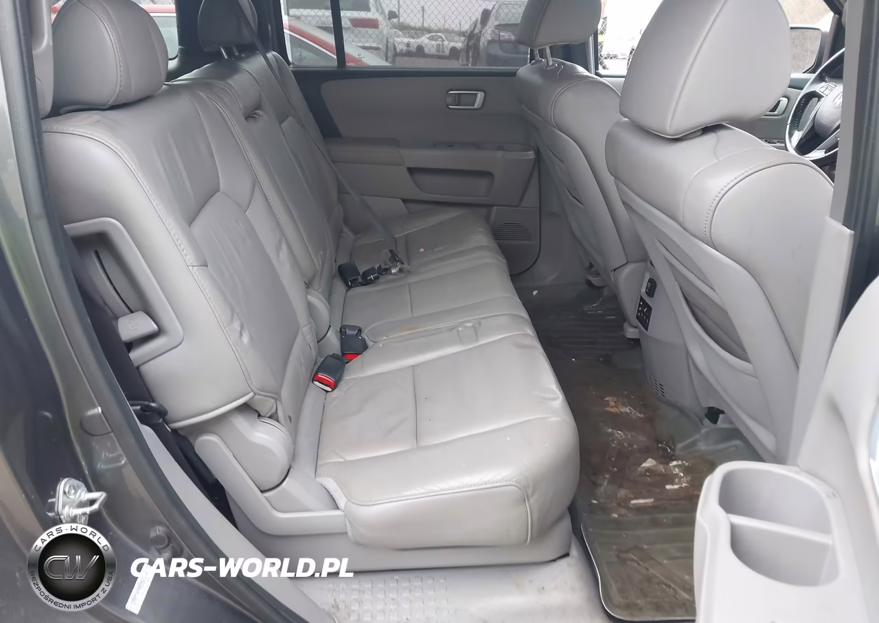 2011 Honda Pilot Touring VIN:5FNYF4H94BB061254 - 8