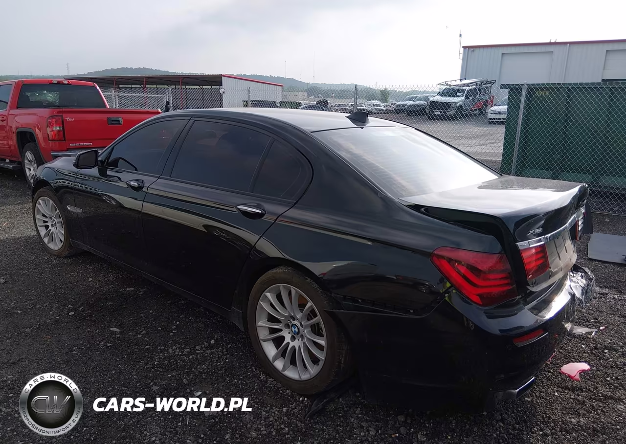 2015 BMW 750Li xDrive VIN:WBAYF8C57FD654550 - 3