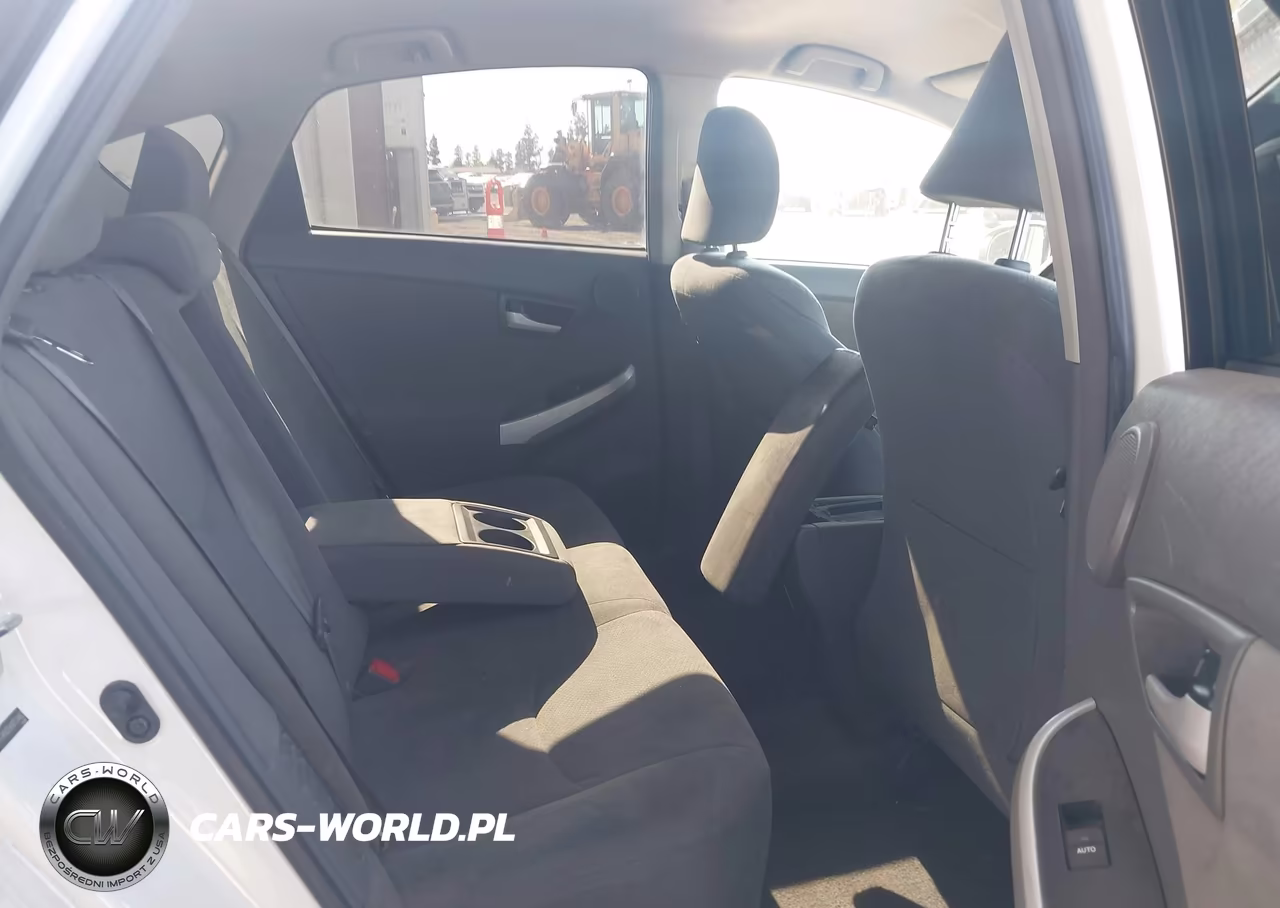 2010 Toyota Prius Iii VIN:JTDKN3DU6A0124462 - 8