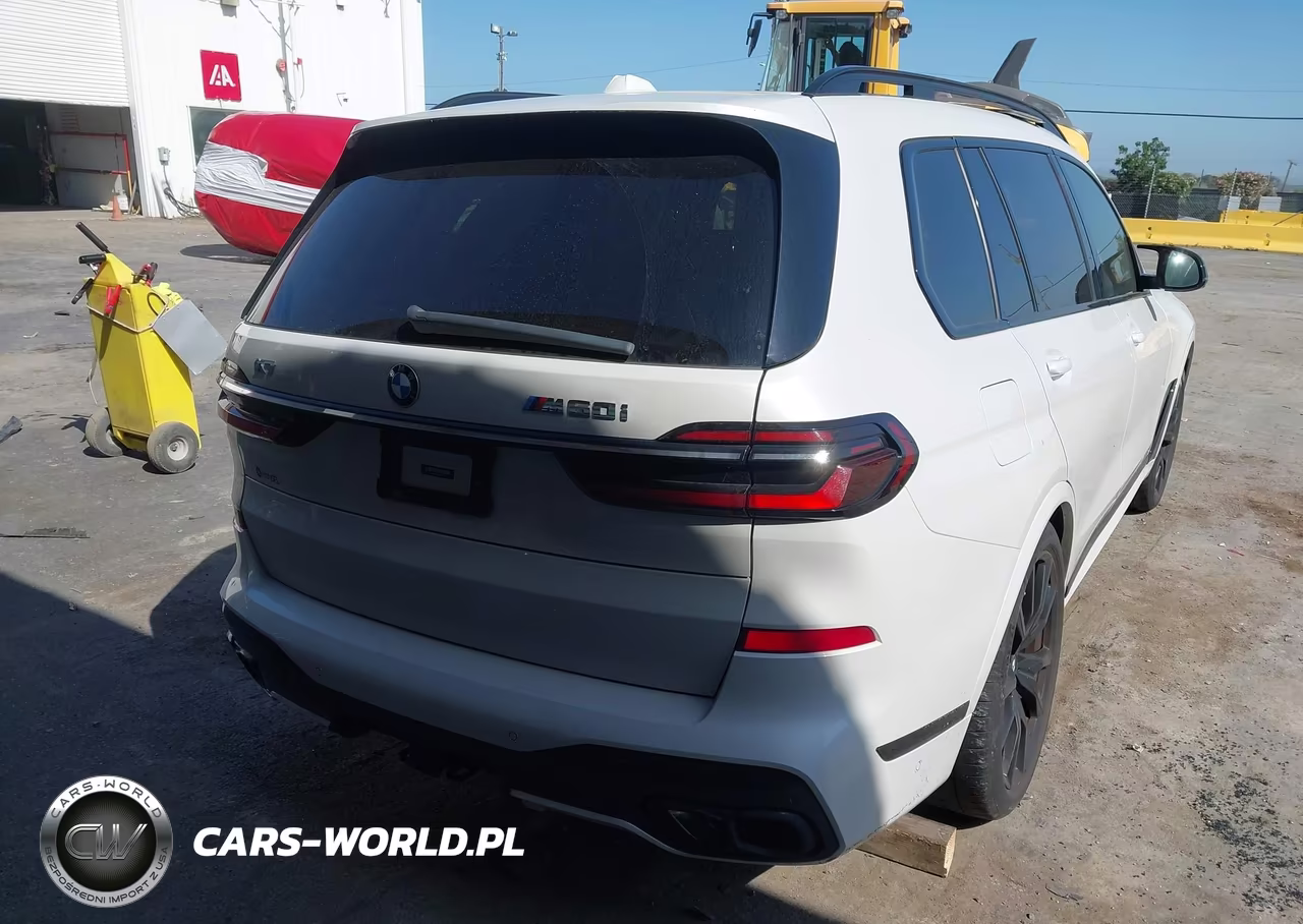 2023 BMW X7 M60I VIN:5UX33EM01P9R52117 - 4
