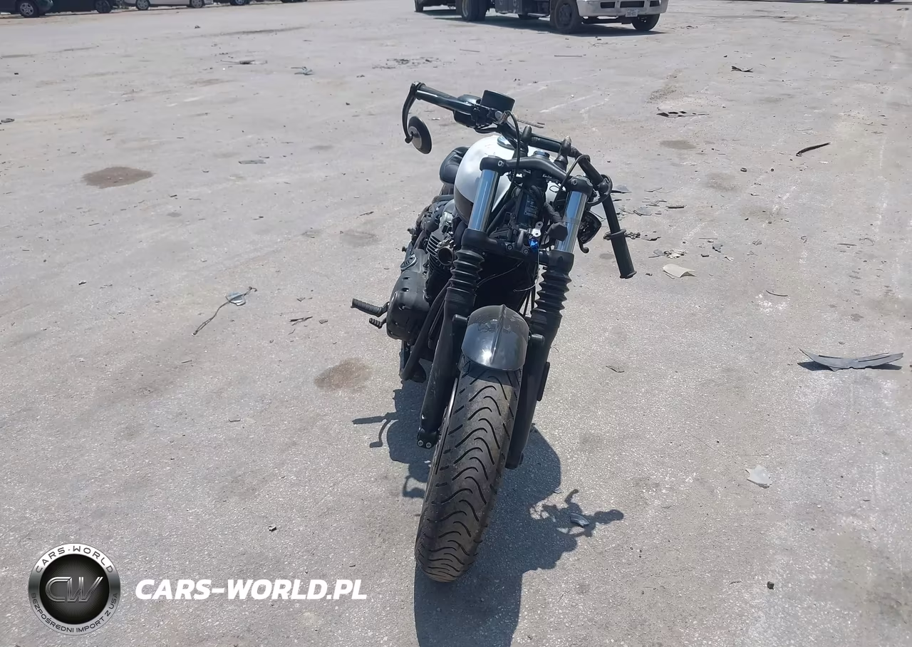 2025 Triumph Motorcycle Bonneville Bobber VIN:SMTD53HL1STCG1352 - 5