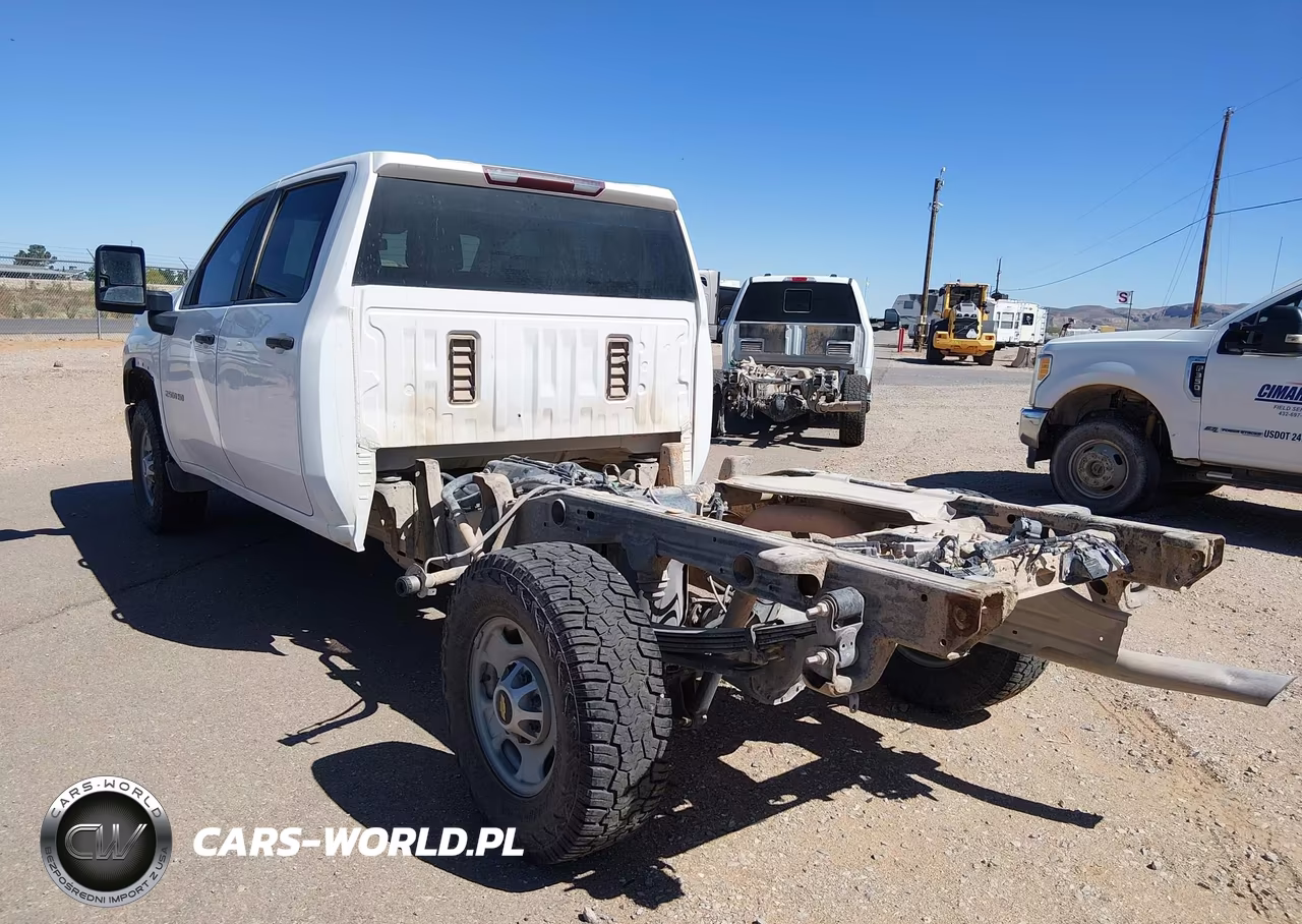 2020 Chevrolet Silverado 2500Hd 4Wd Long Bed Wt VIN:1GC4YLE74LF322563 - 3