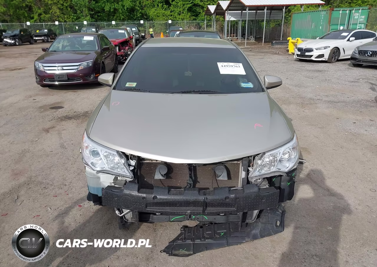 2013 Toyota Camry Le VIN:4T4BF1FK9DR284900 - 12