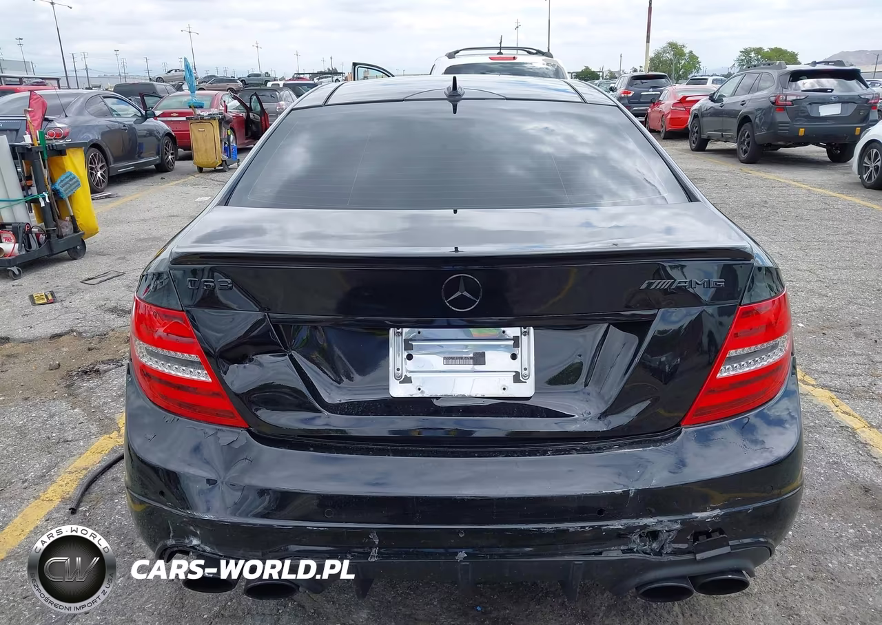 2014 Mercedes-Benz C 63 Amg VIN:WDDGJ7HB3EG185479 - 17