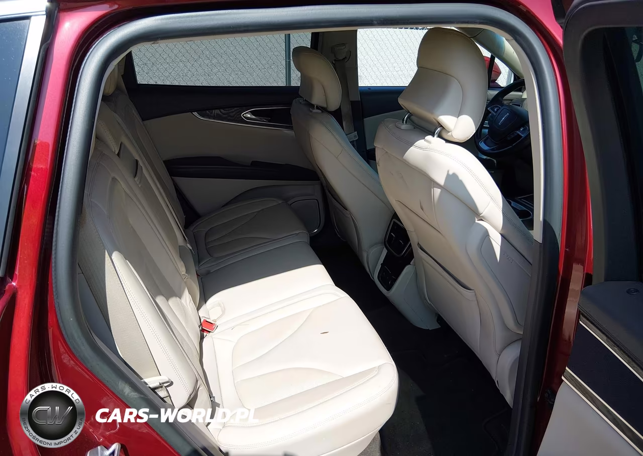 2019 Lincoln Nautilus Select VIN:2LMPJ6K97KBL21223 - 8