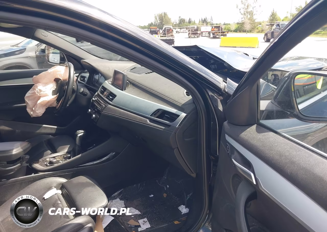 2018 BMW X2 Sdrive28I VIN:WBXYJ3C34JEP75867 - 5