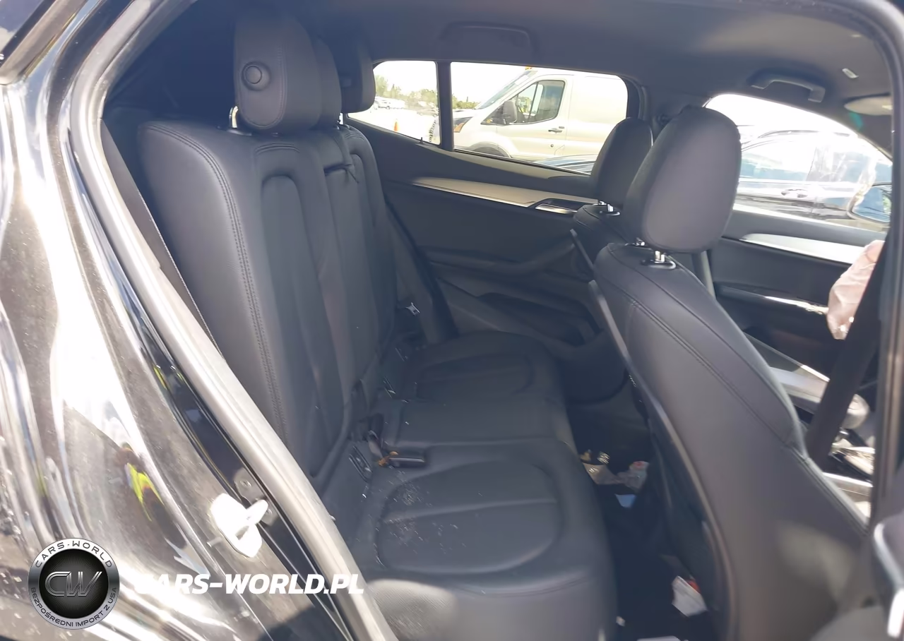 2018 BMW X2 Sdrive28I VIN:WBXYJ3C34JEP75867 - 8